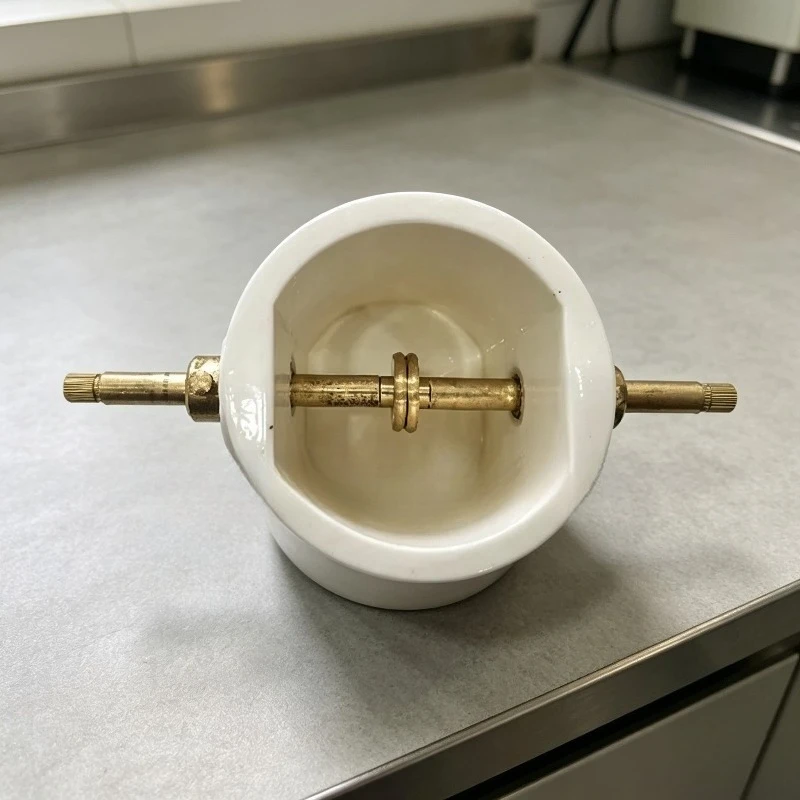 80KV 350ml High Voltage Insulating Oil Dielectric Breakdown Test Cell Oil Cup Accessory