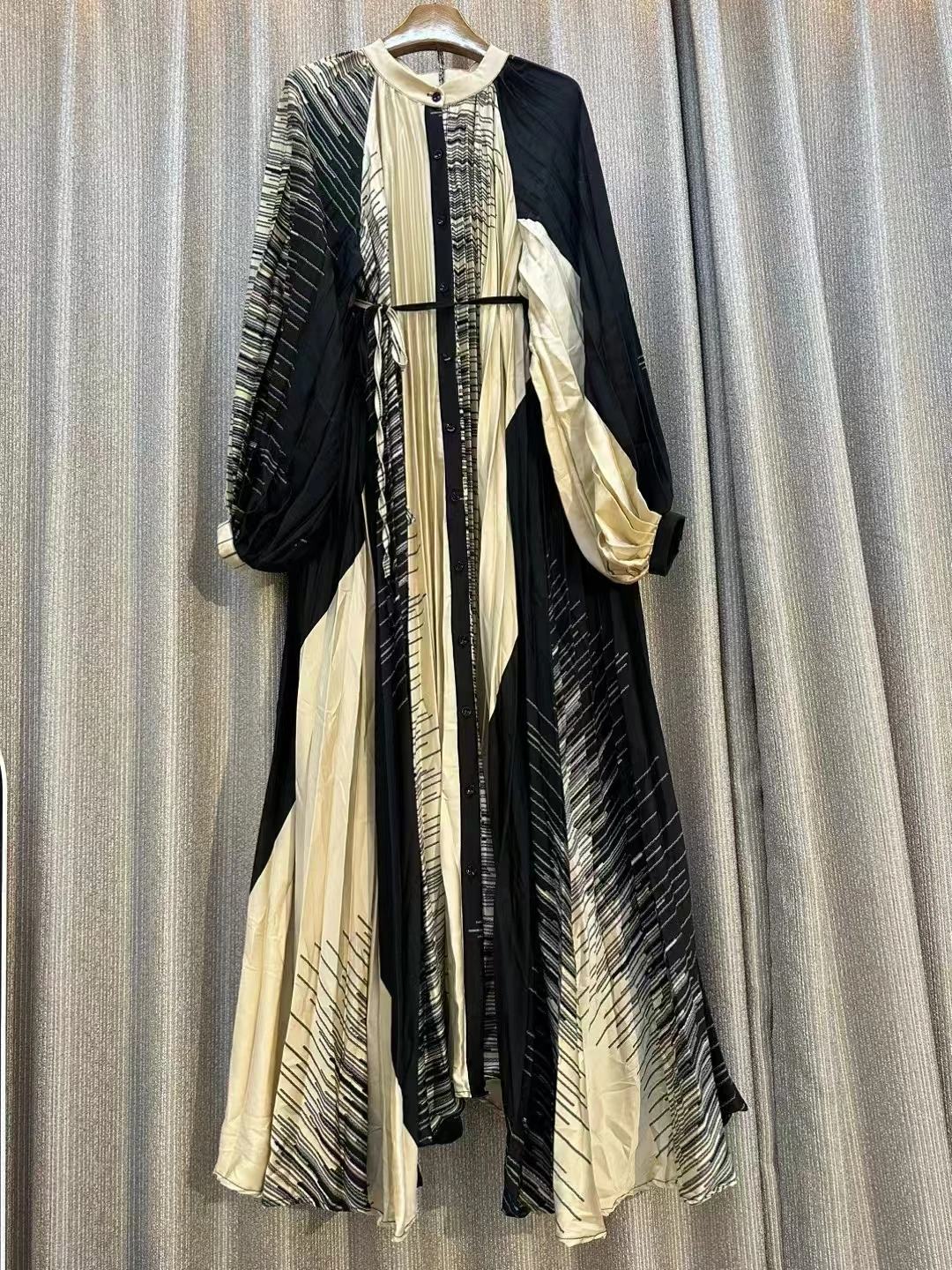 New Autumn Light Mature Style Elegant Maxi Dress For Women Retro Temperament Lantern Sleeve Casual Party A-Line Printed Dress