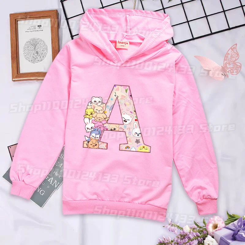 

Skzooo Girl Hooded Streetwear T Shirt Jacket Stray Kids Cute Letters A-Z Anime Print Kawaii Autumn Pullover Windbreaker Clothes