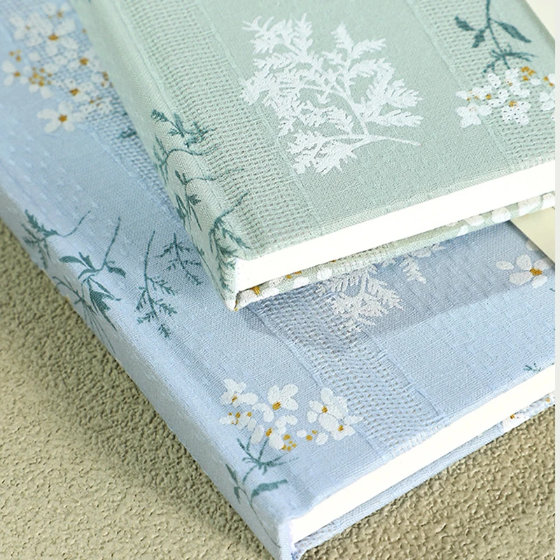 Carnet A5 à couverture rigide  - Notebook Dotted A5 avis et prix