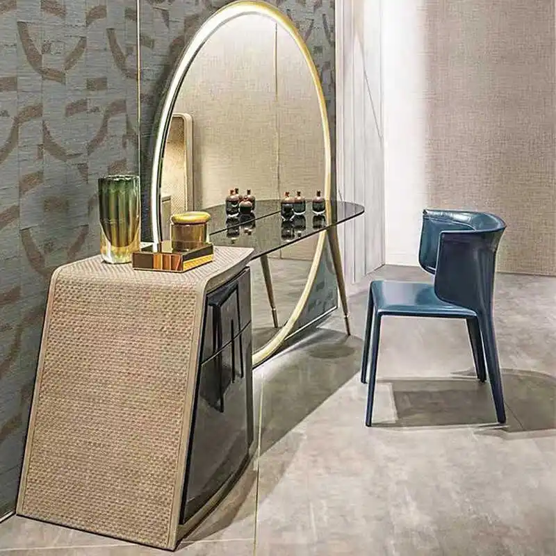 A  Italian light luxury large round mirror dresser, high-end atmosphere and practical makeup table with makeup mirror