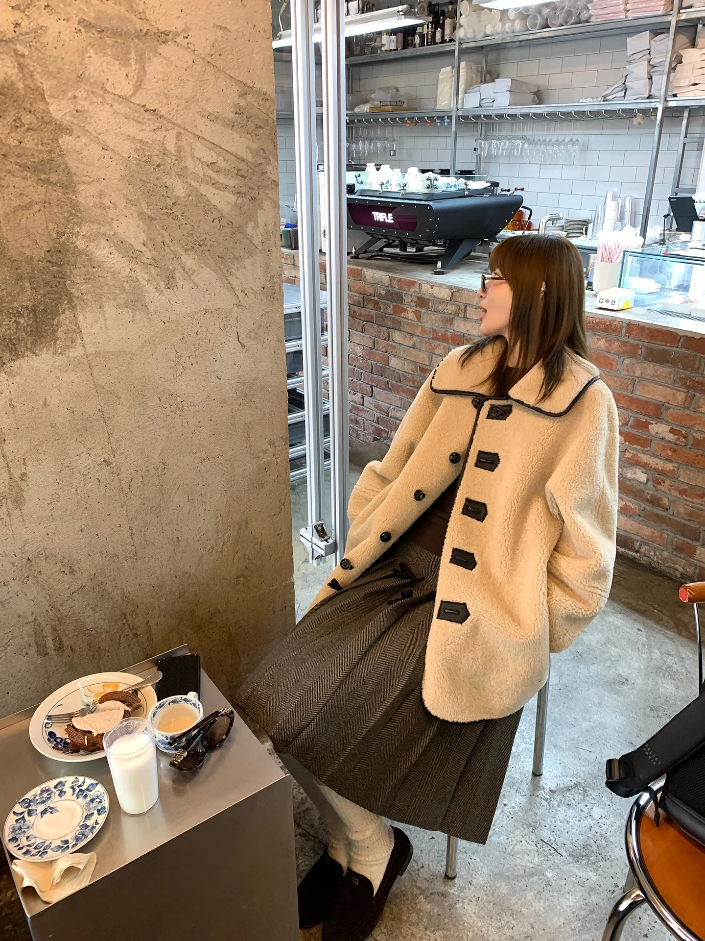 

3C Teddy Double-Sided Wear Lamb Fur Jaet Women's Winter Loose Mid-Length Straight Casual Coat Polyester PU Polyester Fiber