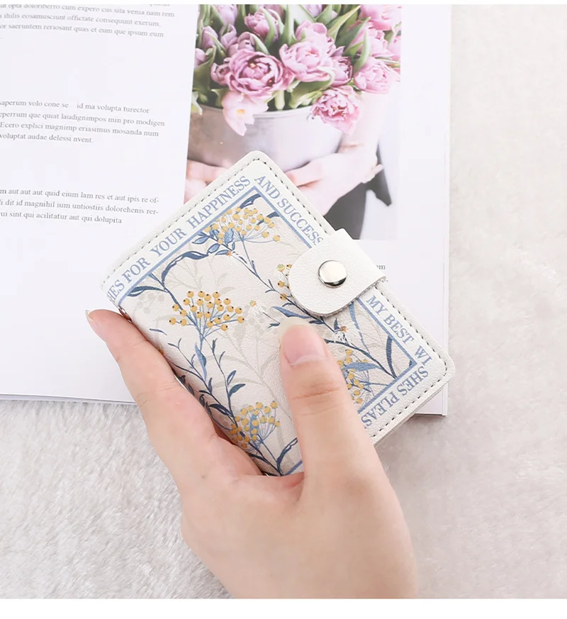 Multiple Card Slots Banco de crédito Id Card Holder Bag Organizador Badge Business Bus Card Storage Case Anime Floral Money Bill Wallet