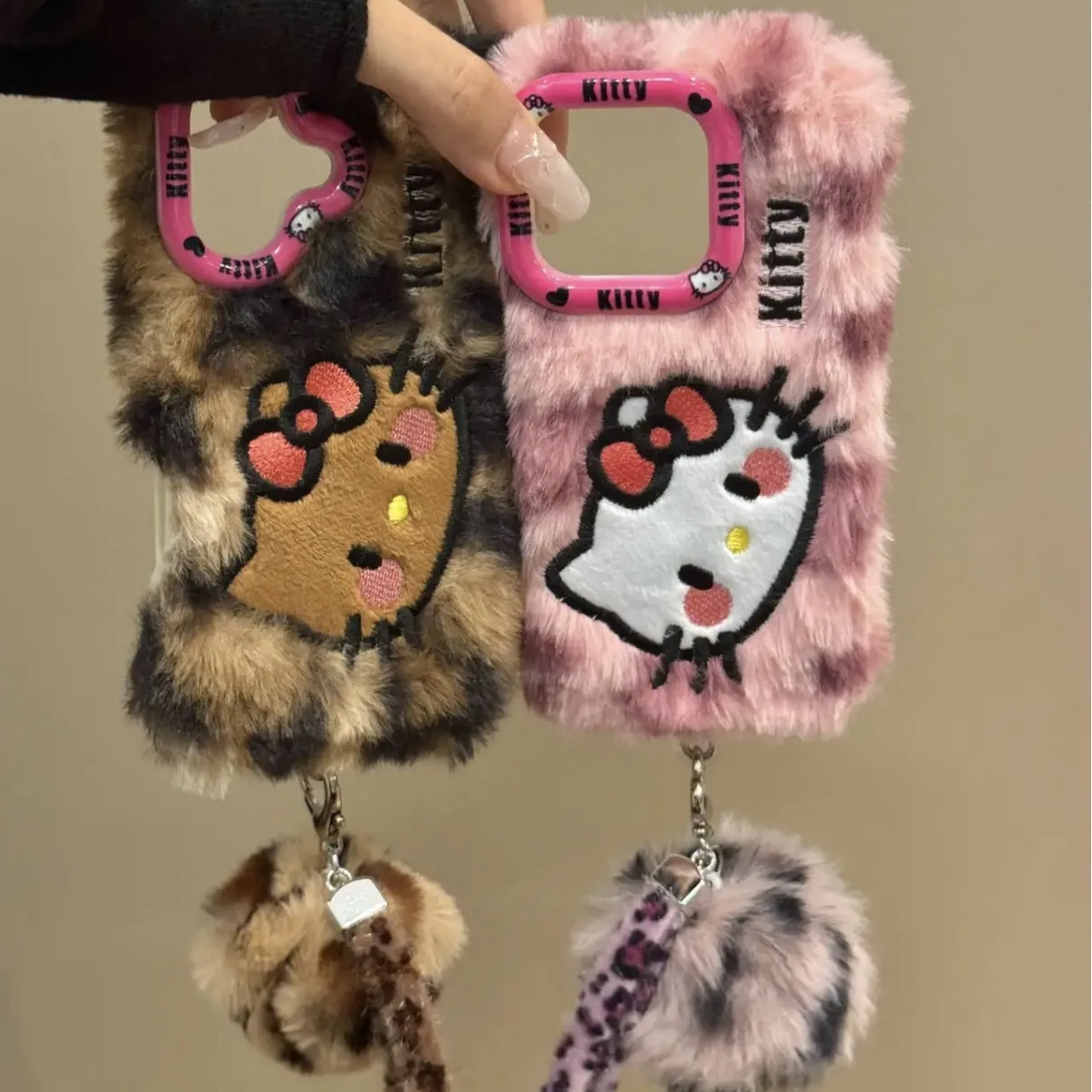 

Leopard Print Sanrio Hello Kitty Winter Plush Phone Case for IPhone 15 14 13 12 11 Pro Max Mini X XR XS MAX 7 8Plus Back Cover