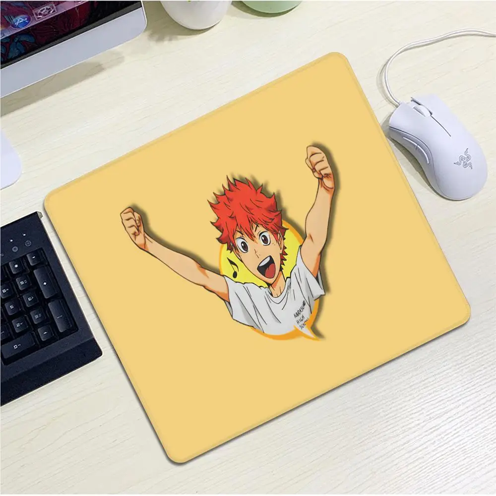 Simpatico tappetino per mouse Anime Haikyuu Tappetino per mouse piccolo LockEdge per giocatori Tappetino per scrivania per computer Gomma antiscivolo rettangolare