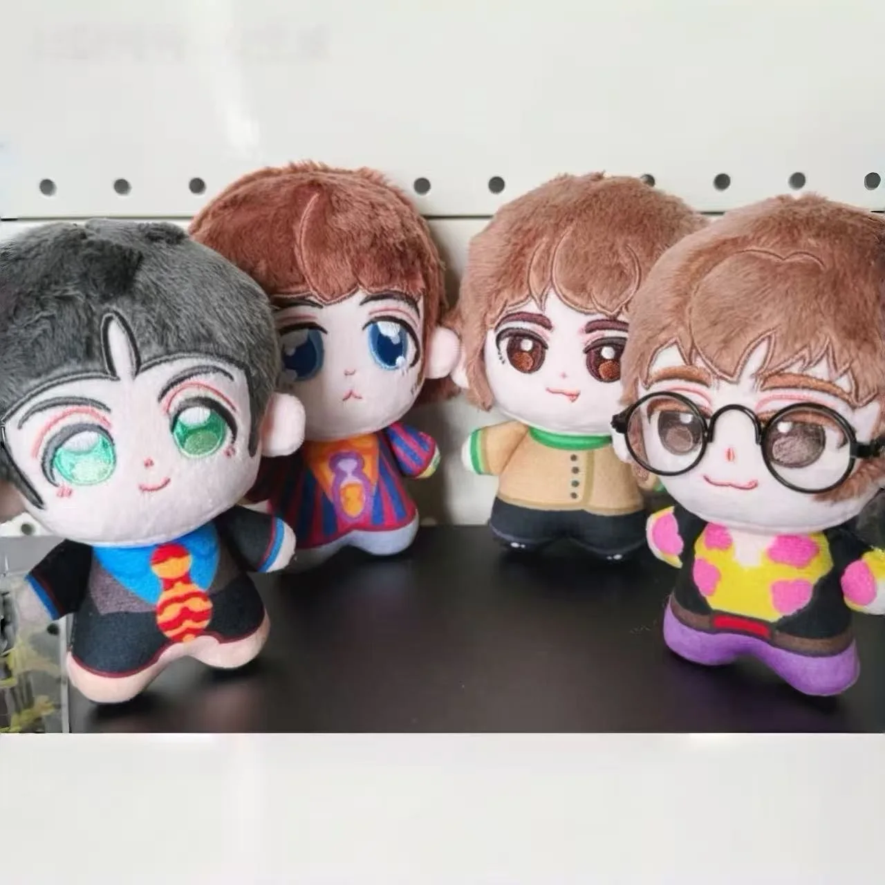 Gefüllte 10cm Band-Charakterfiguren Lennon George Harrison Plüschfiguren Ringo Starr Paul Plüschpuppen Spielzeug Anhänger Geburtstags- und Weihnachtsgeschenke