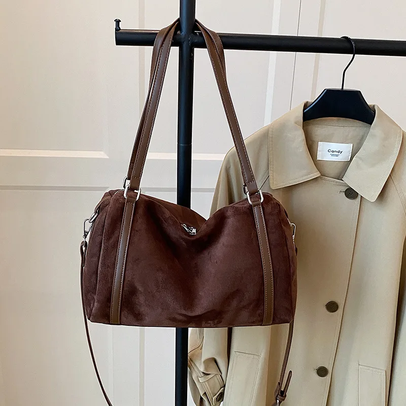 

Casual and simple autumn and winter retro suede shoulder bag new Sle luxury design large capacity soft handle commuter handbag
