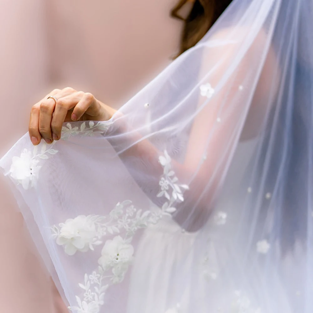 2 layer lace short fingertip romantic fashion elegant bride wedding face cover 3d flower pearl veil with comb VP40