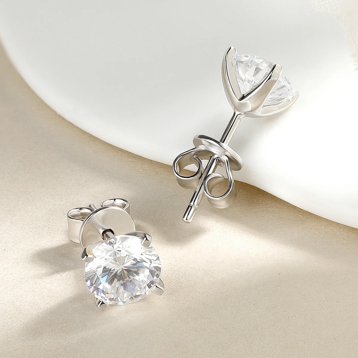 

Серьги HORRIPAL 0,2-5CT D VVS1 с муассанитом для женщин, свадебные серьги-гвоздики из стерлингового серебра 925 пробы, минималистичные блестящие модные украшения