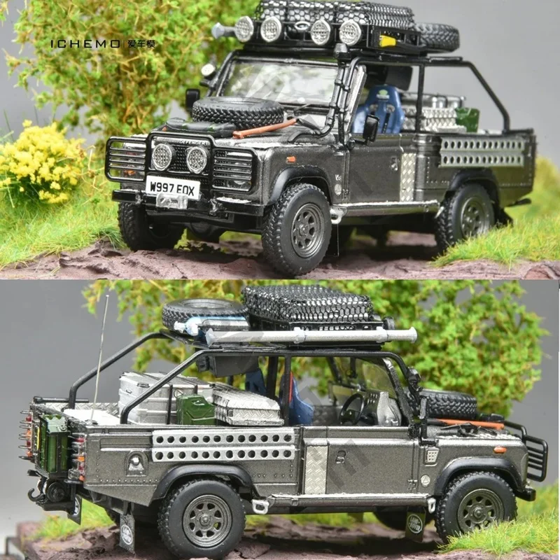 DCM 1:64 Land Rover Defender Tomb Raider Limited999 Diecast Model Car