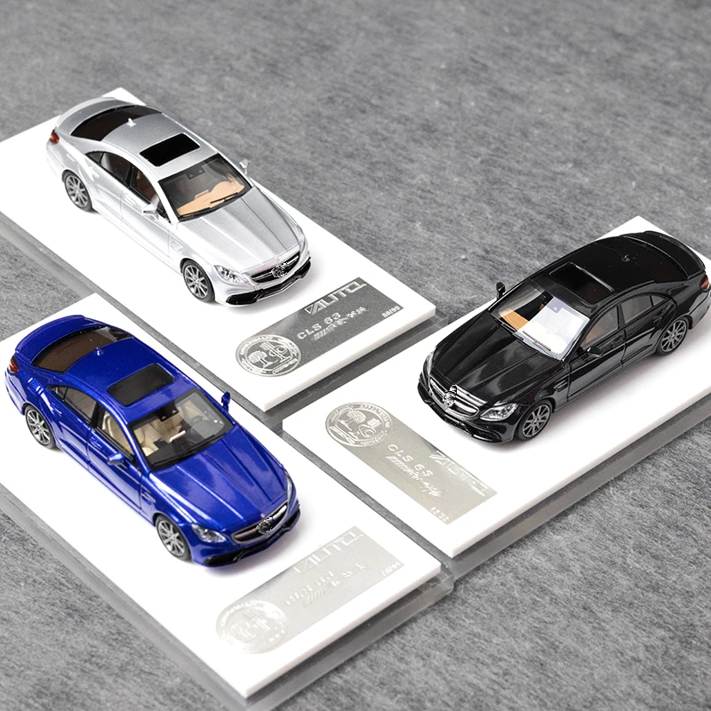 Auto industry 1:64 CLS63  resin car model