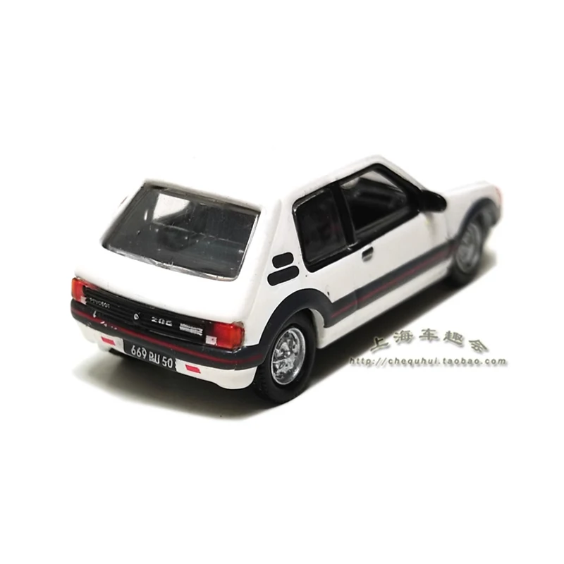 Diecast 1:87 Scale 205 GTI Alloy Car Model Finished Product For Adult Classic Collection Display Static Ornament Souvenir