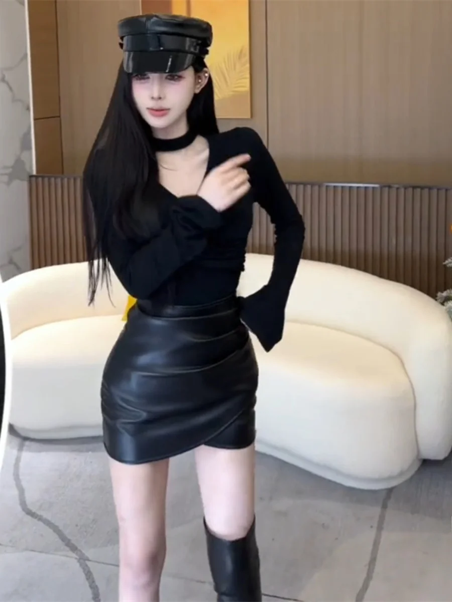 Elegant Women's Neck Hanging Two-Piece Set Fashionable Winter Outfit Skirt And Top Combo Polyester Material 18-25 Years Old