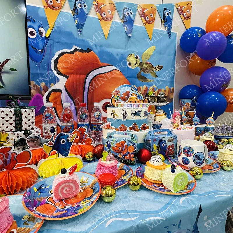 Cartoon Findet Nemo-Themen-Pappteller, Tassenballons, Banner, Wabenwirbel, Spirale, Charakter, Tierfisch, für Babyparty-Party