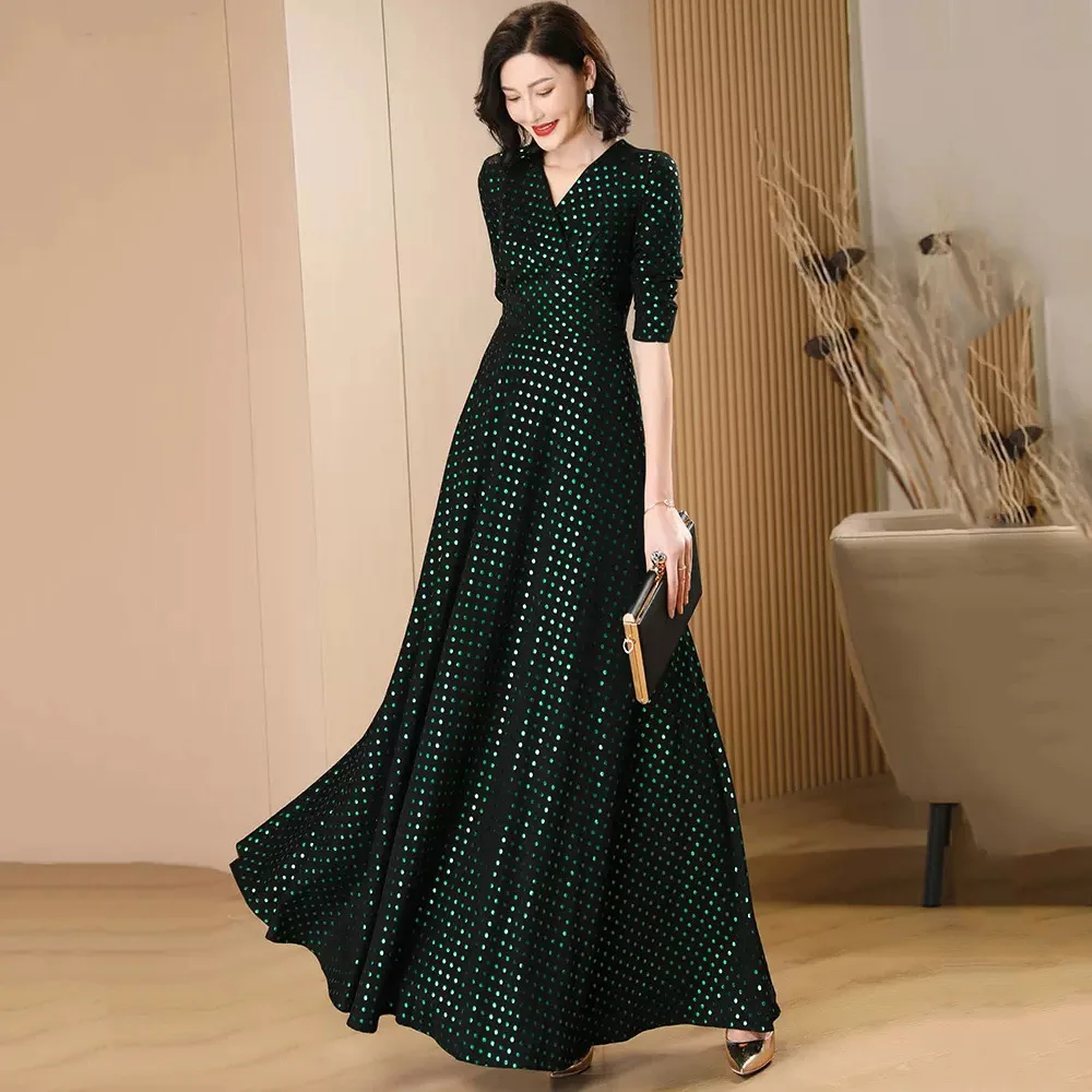 

New Women Lengthened Dress Spring Autumn Elegant Fashion Sexy V-Neck Long Sleeve Green Polka Dot Slim Waist A-Line Dress Female