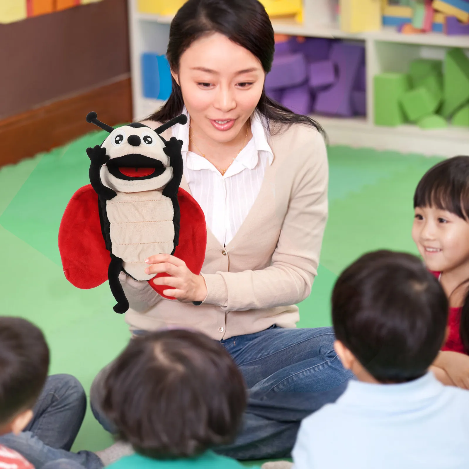 

Interactive Ladybug Hand Puppet Portable Soft Cartoon Storytelling Role Educational Performance Prop
