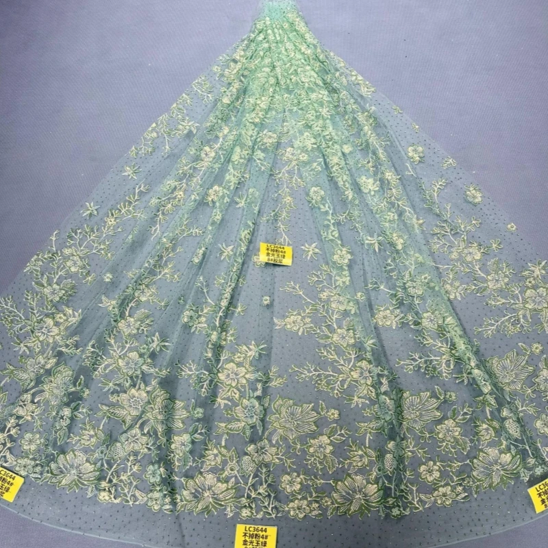 

10 Yards Fadhion Green Patterned Wedding Dress Fabric with Mesh Gold Spray Lace 150cm Wedding Party Spray gold Tull fabric