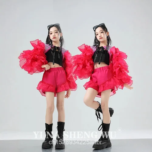 Imagen 2 del producto Nueva ropa de baile de Hip Hop para niños, ropa para el escenario de concierto, traje de baile de Jazz para niñas, mangas abullonadas rojas, Tops con lentejuelas, pantalones cortos, traje