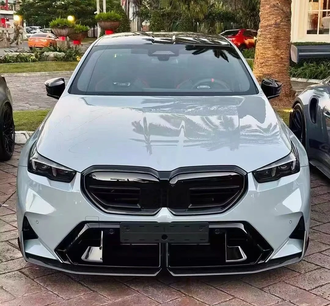 Yaochi New Dry Carbon Fiber Front Lip/Rear Lip/Side Skirt Bumper Exhaust Cut-Outs Bolt-On Protection for G90 M5 Universal