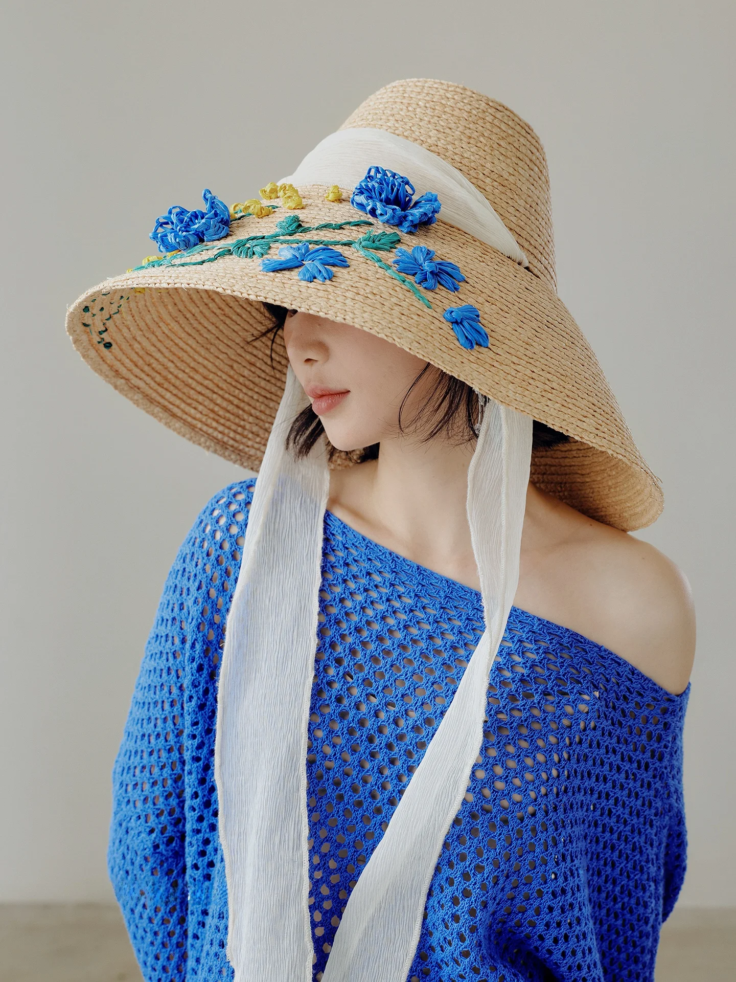 cappello-di-paglia-a-tesa-larga-da-donna-per-protezione-solare-nuovo-stile-estivo-fatto-a-mano-traspirante-taglia-regolabile-ricamo-floreale