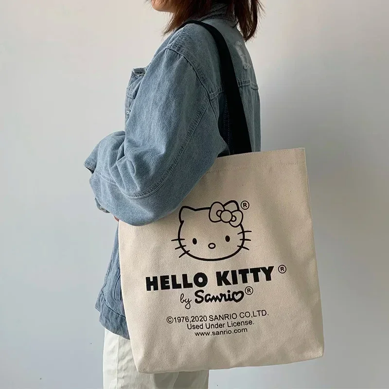 

Hello Kitty Tote Bag Cute Cartoon Pattern Canvas Bag Large Capacity Shoulder Bag Casual Handbag Commuter Bag Christmas Gift