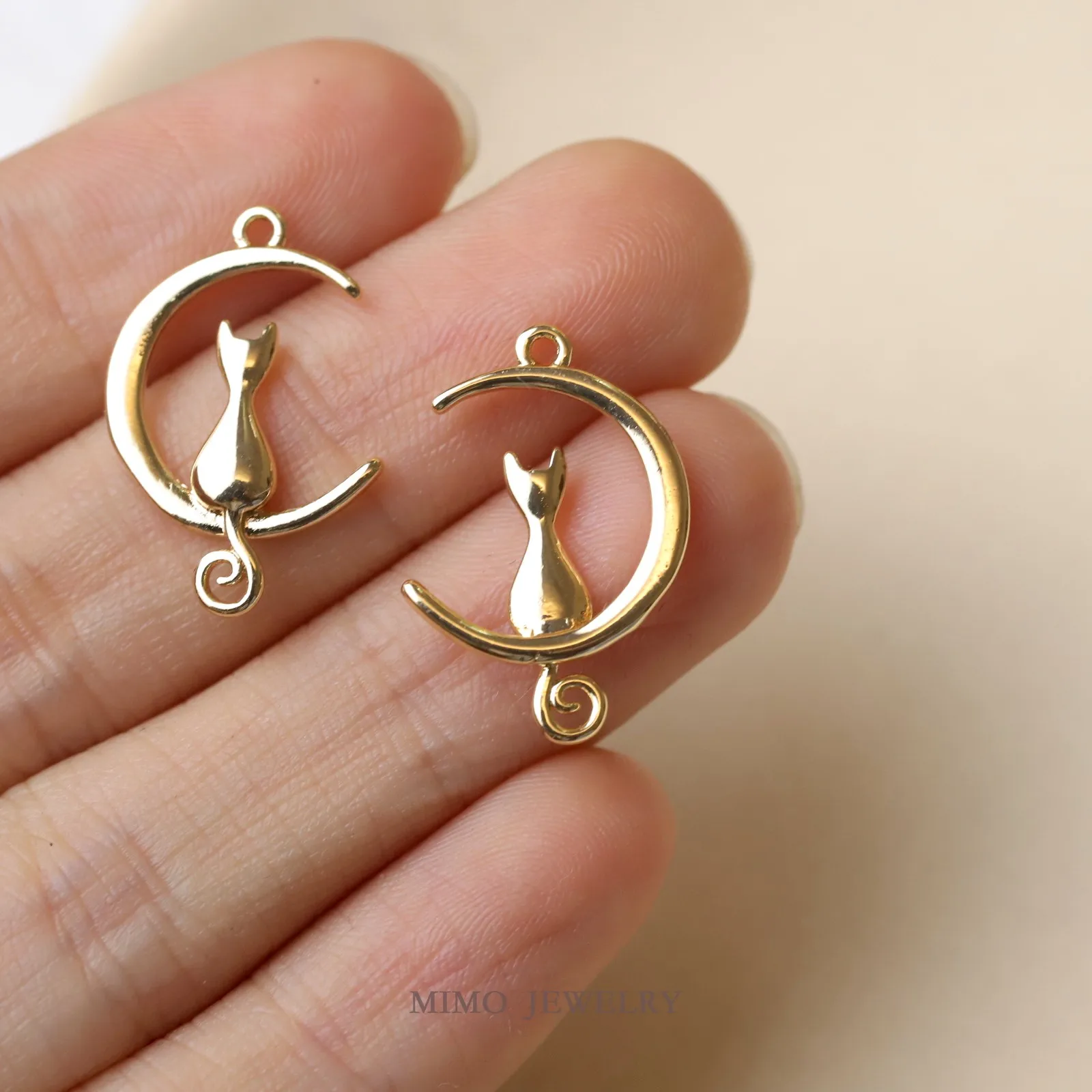 Cute Cat and Moon Double Loop Connection Charms Pendant Supplies DIY Hand Brass Gold Plated Accessories 20x13.4mm