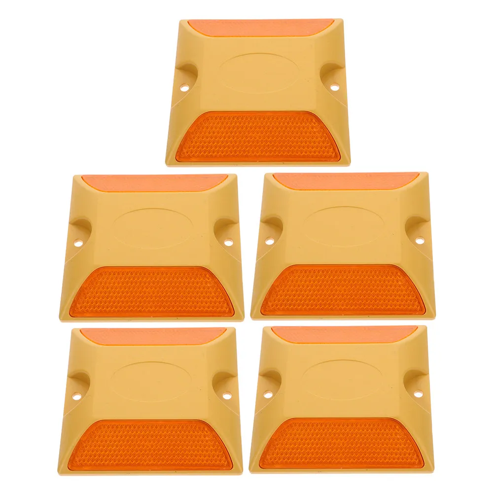 5Pcs Plastic Reflective Road Studs Single Sided Raised Highway Markers Enhance Nighttime Visibility Reduce Speed Guide Vehicles