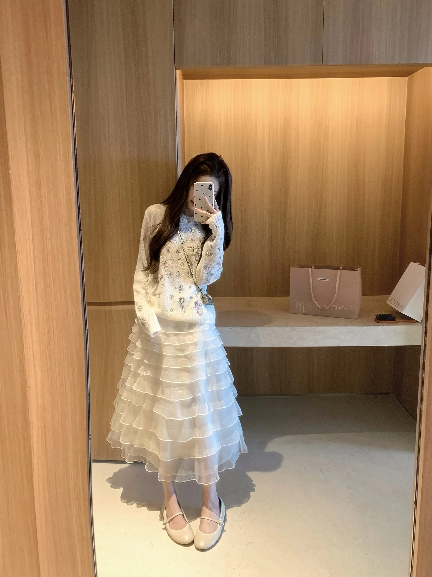 

Coolline Floral Embroidery Top And Skirt Set in White Tee Dimensional Embroidery Ele Sle for Women Spring Faion