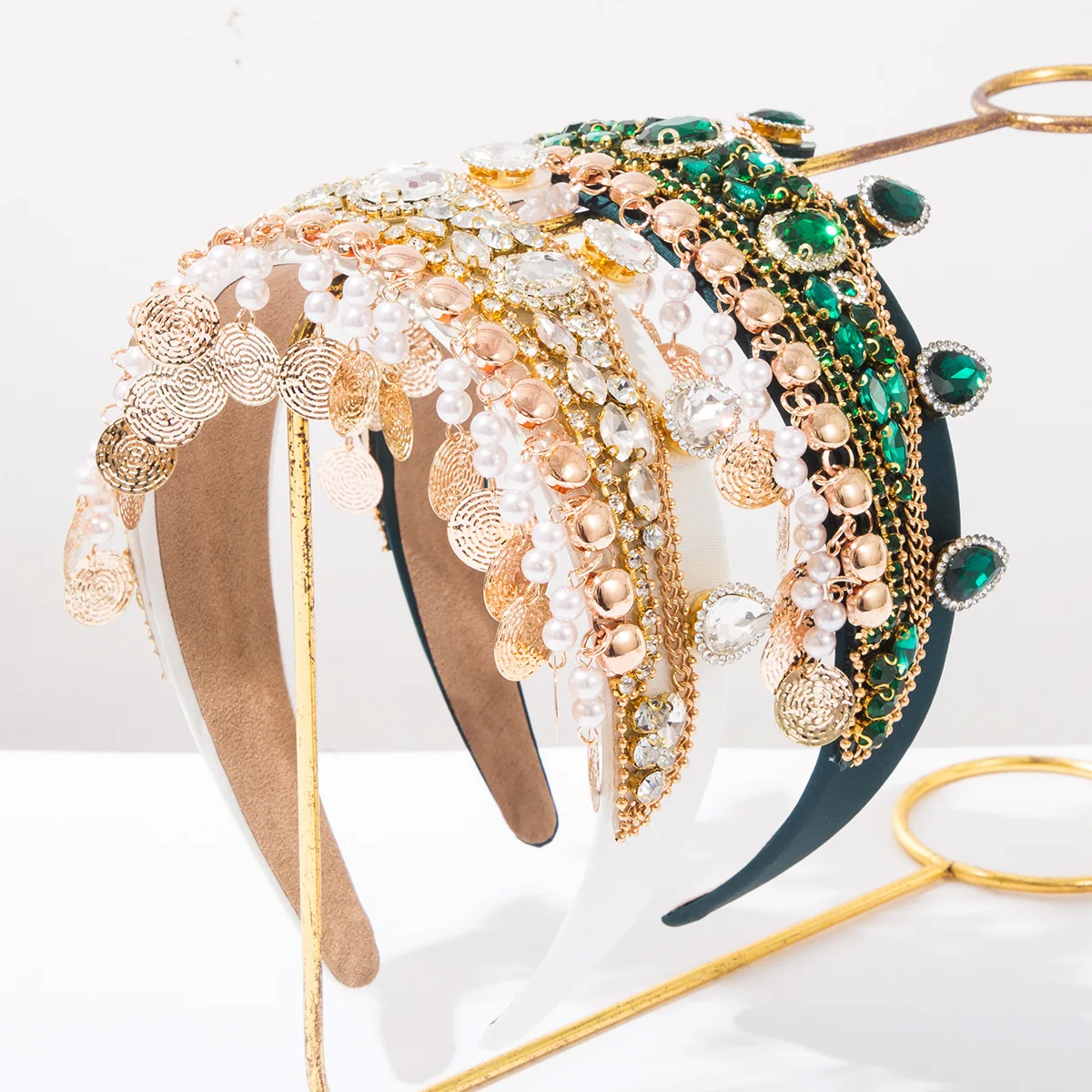 European and American Retro Glass Rhinestone Pearl Round Disc Tassel Pendant Crown Headband - High-end Hair Accessories