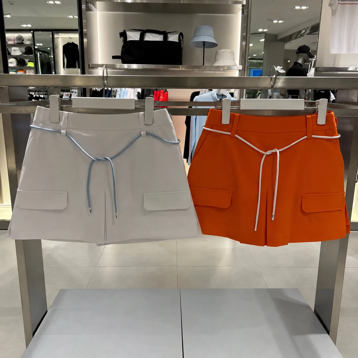Falda de golf para mujer, verano 2026, ultra suave, tacto arena, deportiva, con estampado de letras, resistente a las arrugas, vestido casual plisado para tenis