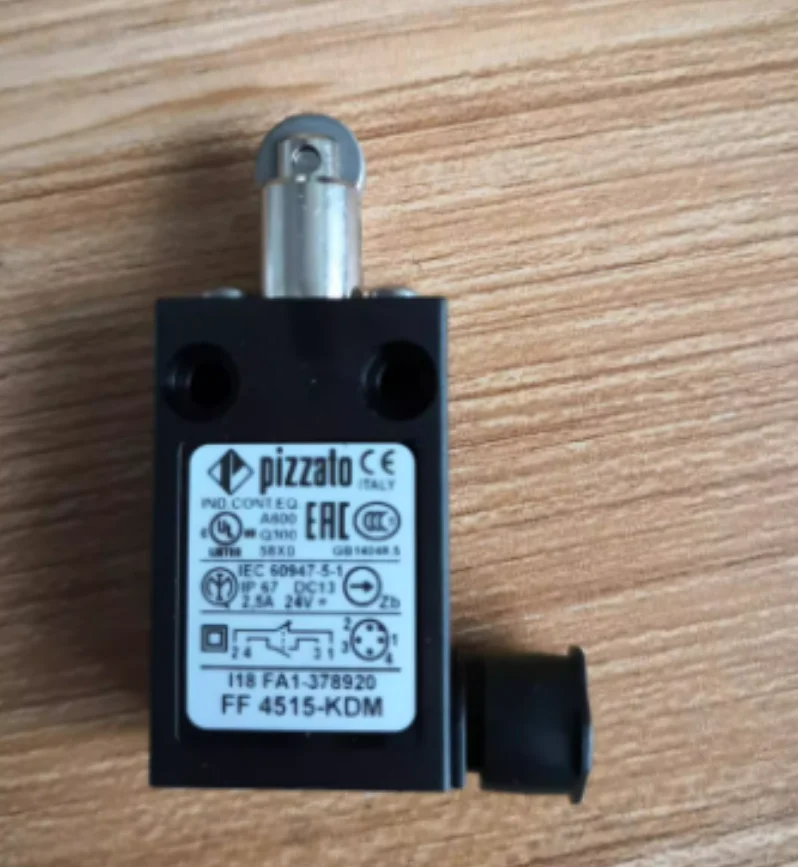 

New original Pizzato FF 4515-KDM limit switch
