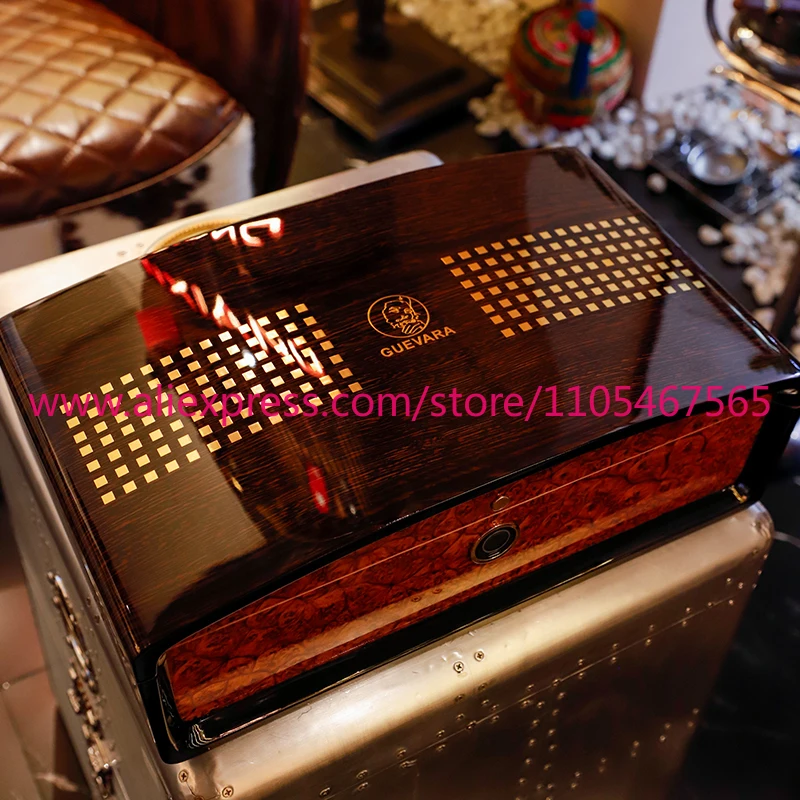 1Pcs Chinese fir electronic fingerprint lock, humidor, moisture-proof lacquer finish, can accommodate 50 cigar humidifiers