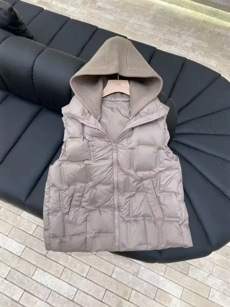 Women's Casual Warm Knitwear Removable Hat Jacket Women 2026 Autumn/Winter New Padded Puffer Coat White Duck Down Vest