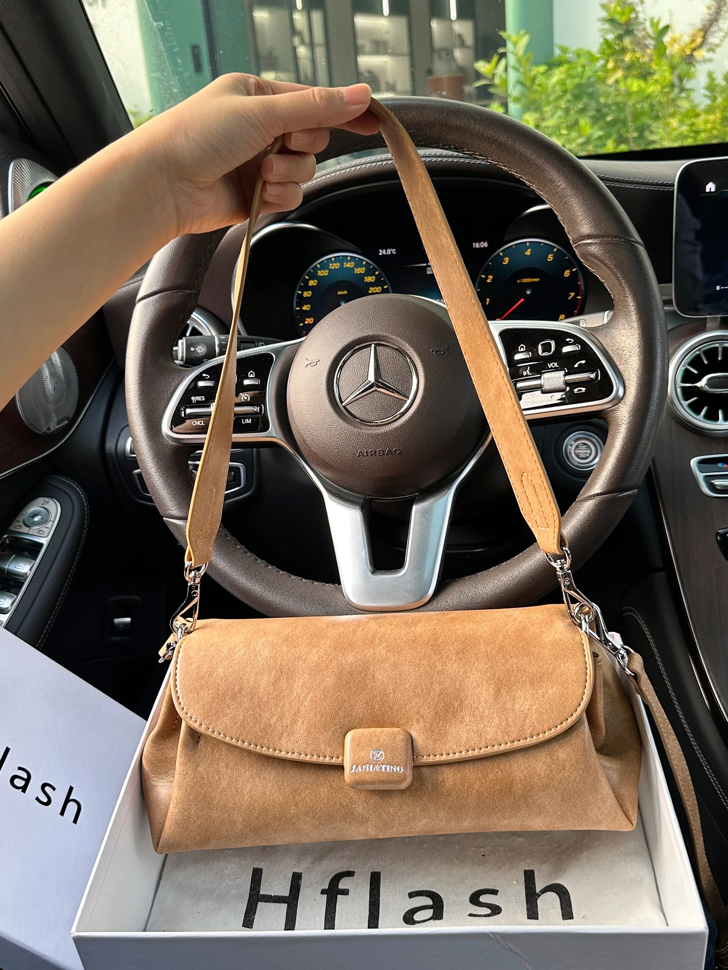 borsa-a-tracolla-hfla-retro-marrone-te-al-latte-per-donna-grande-capacita-per-pendolarismo-e-uso-casual