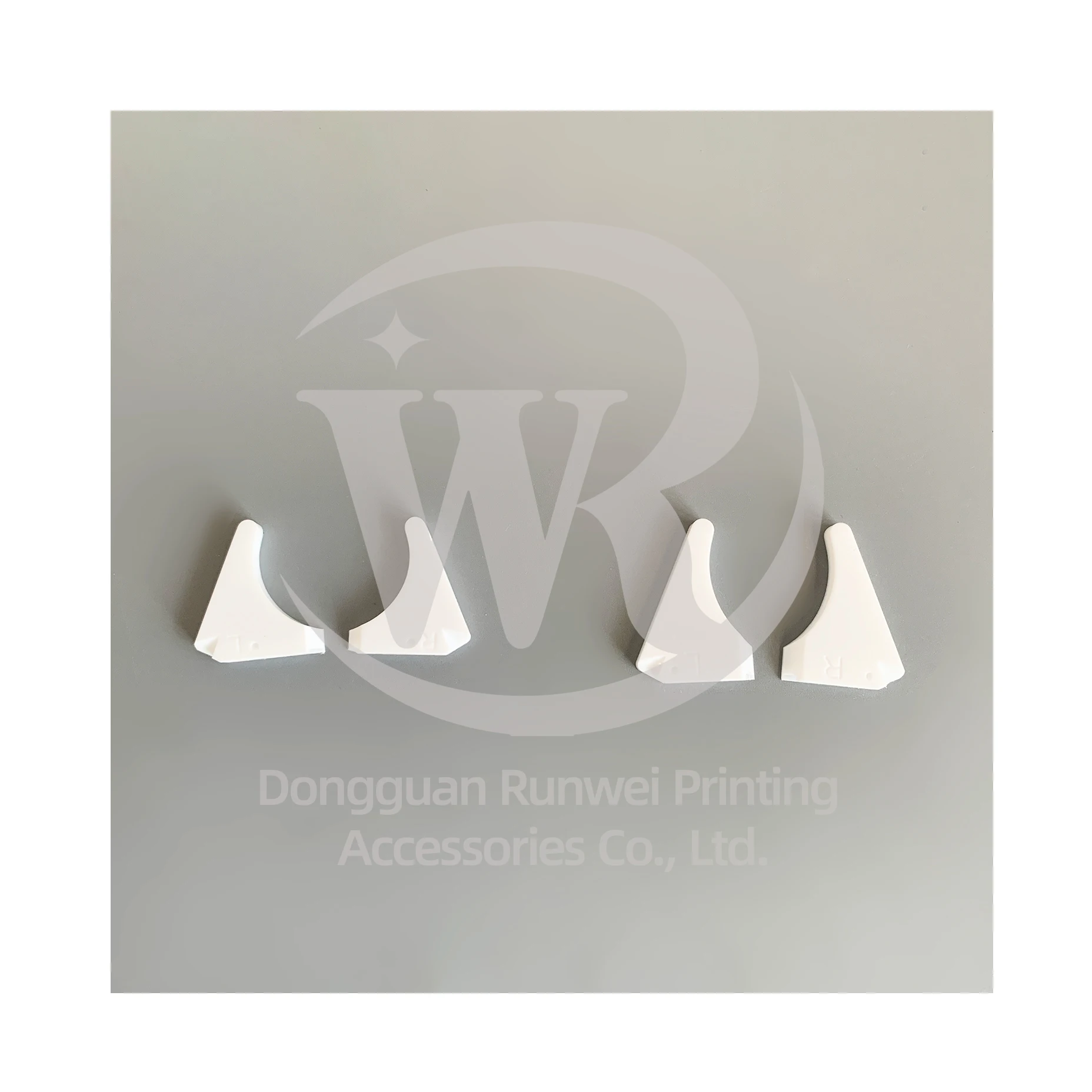 

Чистящие войлочные ролики Heidelberg 45x31.5мм для систем Kompac Lll, 90850, запчасти Heidelberg GTO