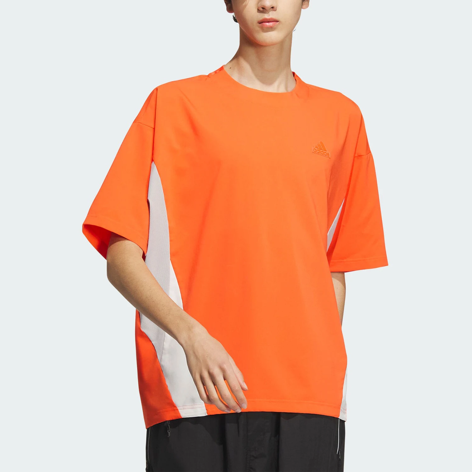 

Adidas Men's 2024 Lightweight Loose Summer T-Shirt JI9907