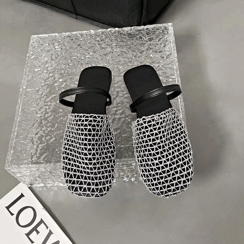 

Новые летние тапочки Baotou, женские модные туфли из полой сетчатой ткани с квадратной головкой, нескользящая износостойкая обувь на мягкой подошве на плоской подошве