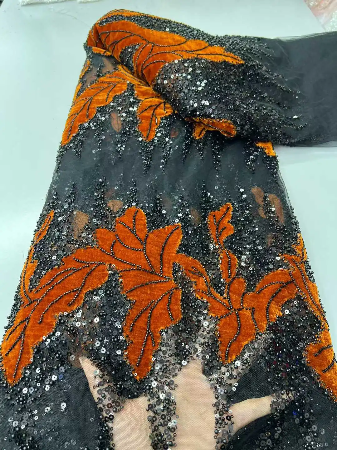 

Новая африканская нигерийская ткань из тюля с пайетками и бисером, высококачественное французское бархатное кружево 2026 для свадебного платья невесты и праздничных нарядов