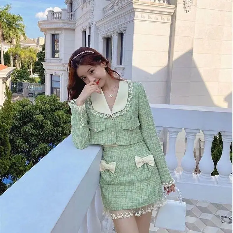 Lnsozkdg 2024 Spring Autumn New Long Sleeves Skirt Suits Women Green Contrast Light Tweed Short Coat + Bow Skirt Two Piece Set