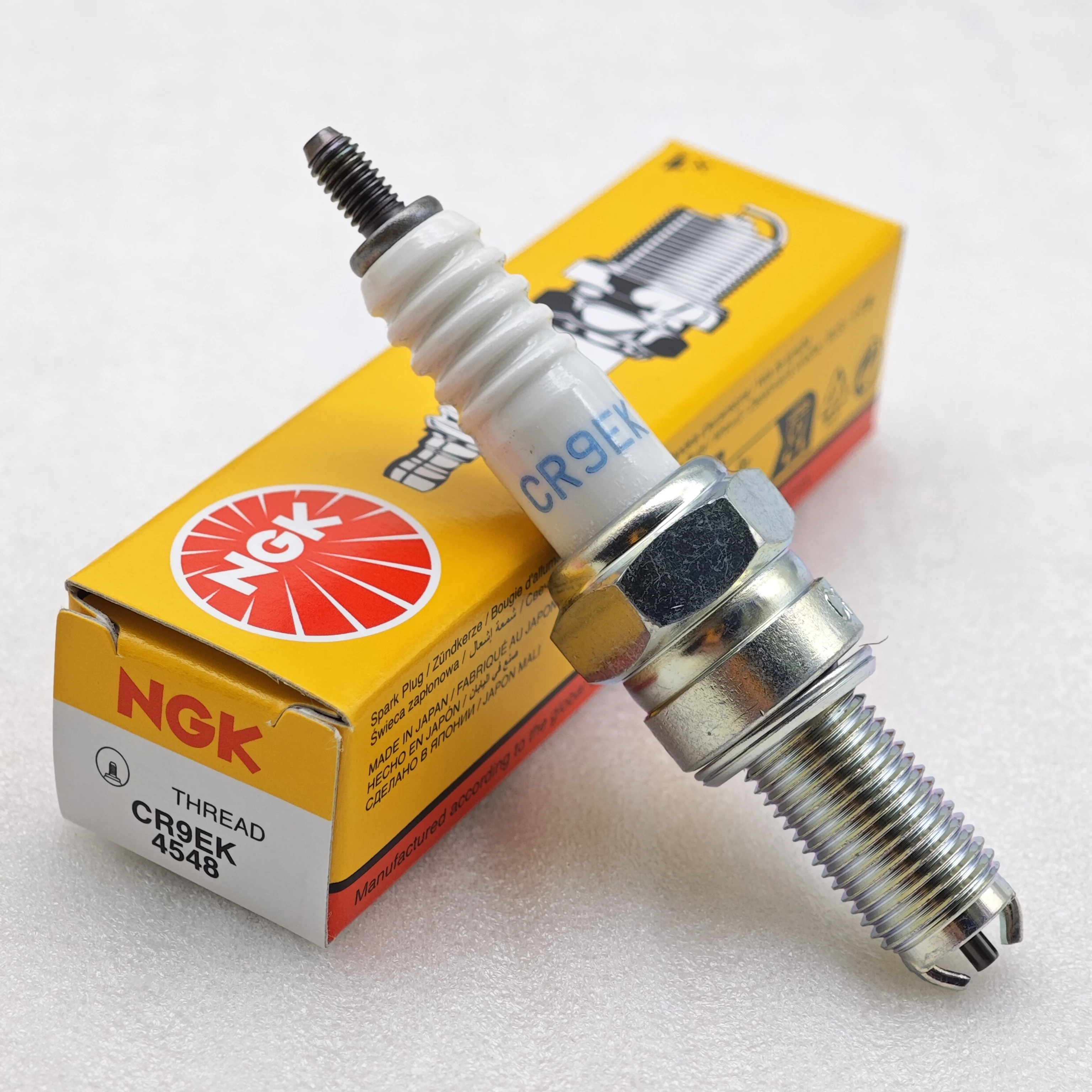 1pcs 4pcs Motorcycle Spark Plug Original CR8EK 3478 CR9EK 4548 CR10EK 2360