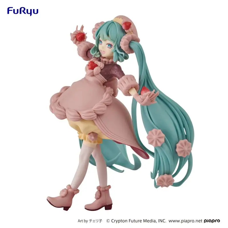 Original FuRyu Hatsune Miku Strawberry Chocolate Cake PVC Anime Figure Action Figures Model Toys