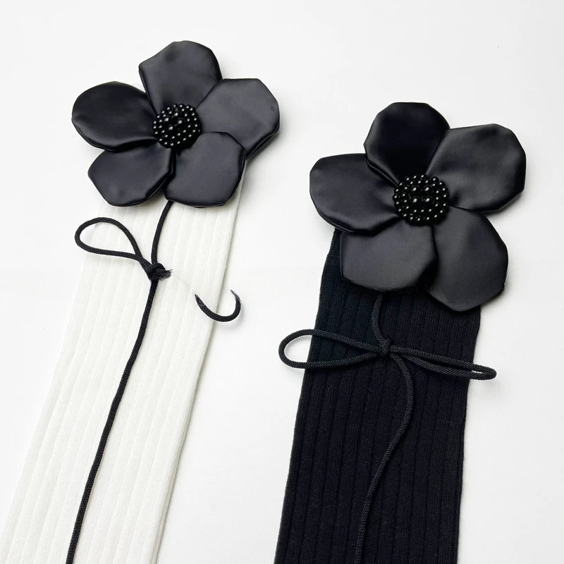 Stockings Women's Three-Dimensional Pearl Big Petal Leg Shaping Black Medium Long Tube Street Trend Fashion Simple Knee Length