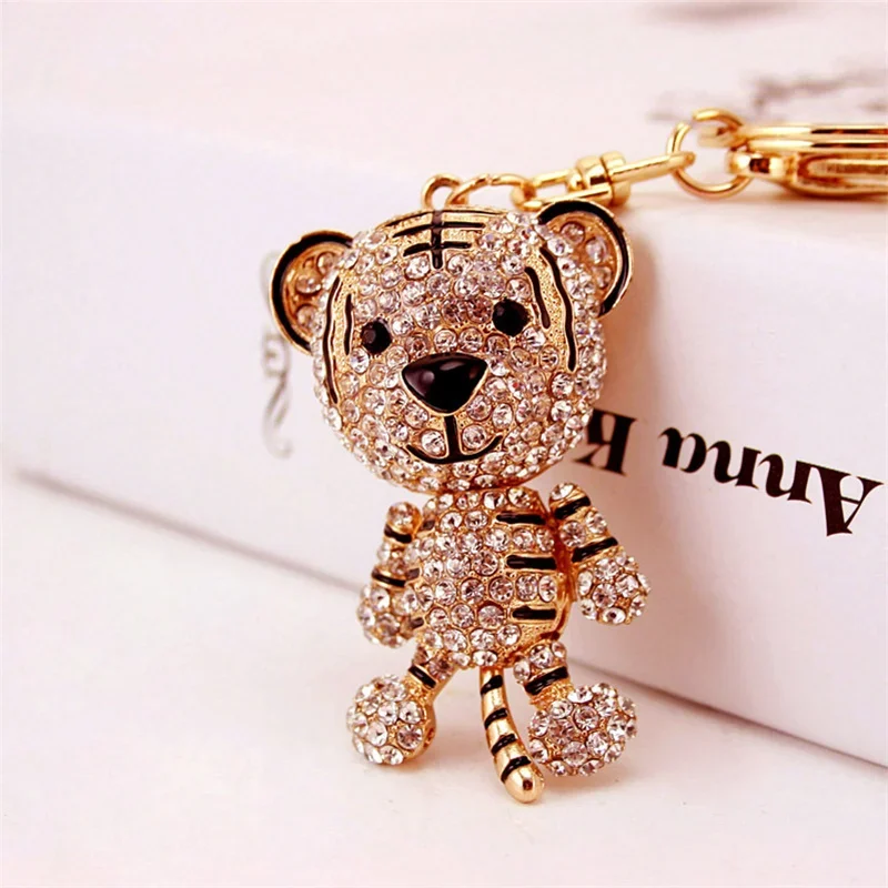 New Fashion Alloy Crystal Key Chain Buckle Ring Jewelry For Men Women Rhinestone Cool Leopard Tiger Keychains