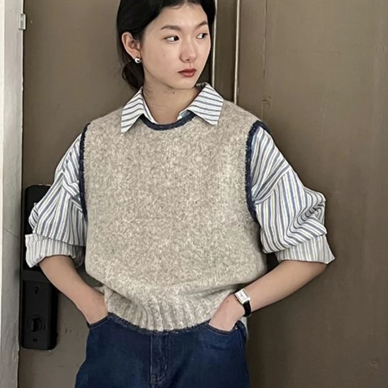 Casual Gray Sweater Vest Women Vintage Korean Japanese Preppy Old Money Style Two Piece Sets Knitted Top Striped Shirts