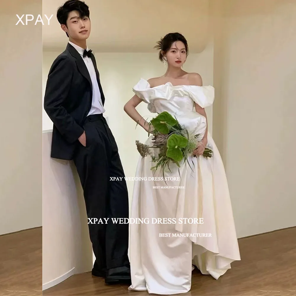 

XPAY Elegant off Shoulder Korea Wedding Dresses Ruffles Satin Photo Shoot Floor Backless Custom Made Draped Robe de marriage