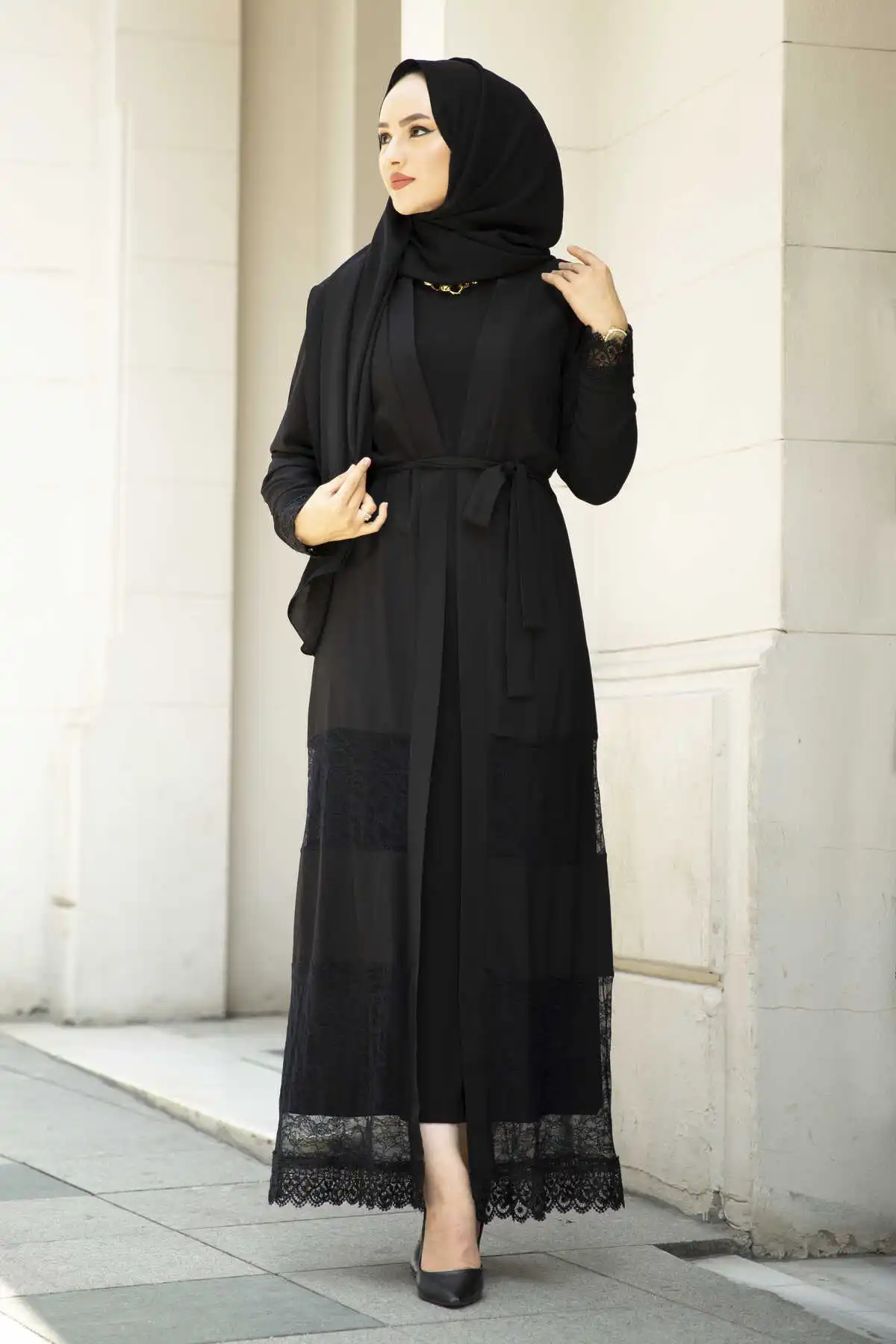 

Lace Detail Abaya Black