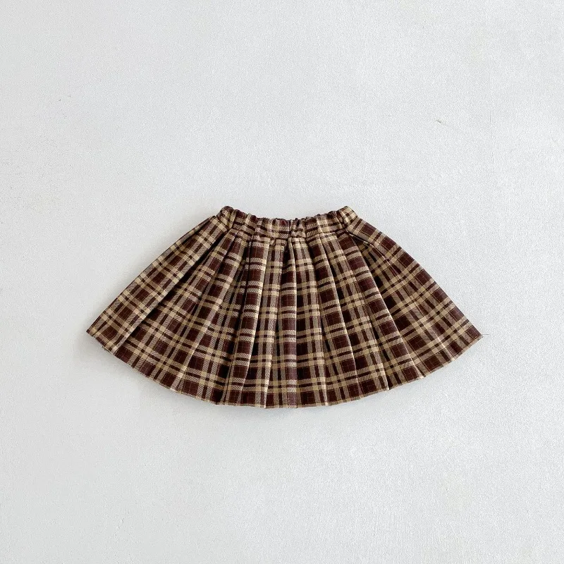 مجموعة وصول الخريف الجديدة للفتيات من HoneyCherry مكونة من ثلاث قطع: قميص طويل الأكمام، سترة محبوكة وتنورة منقوشة - ملابس على طراز المدرسة JK