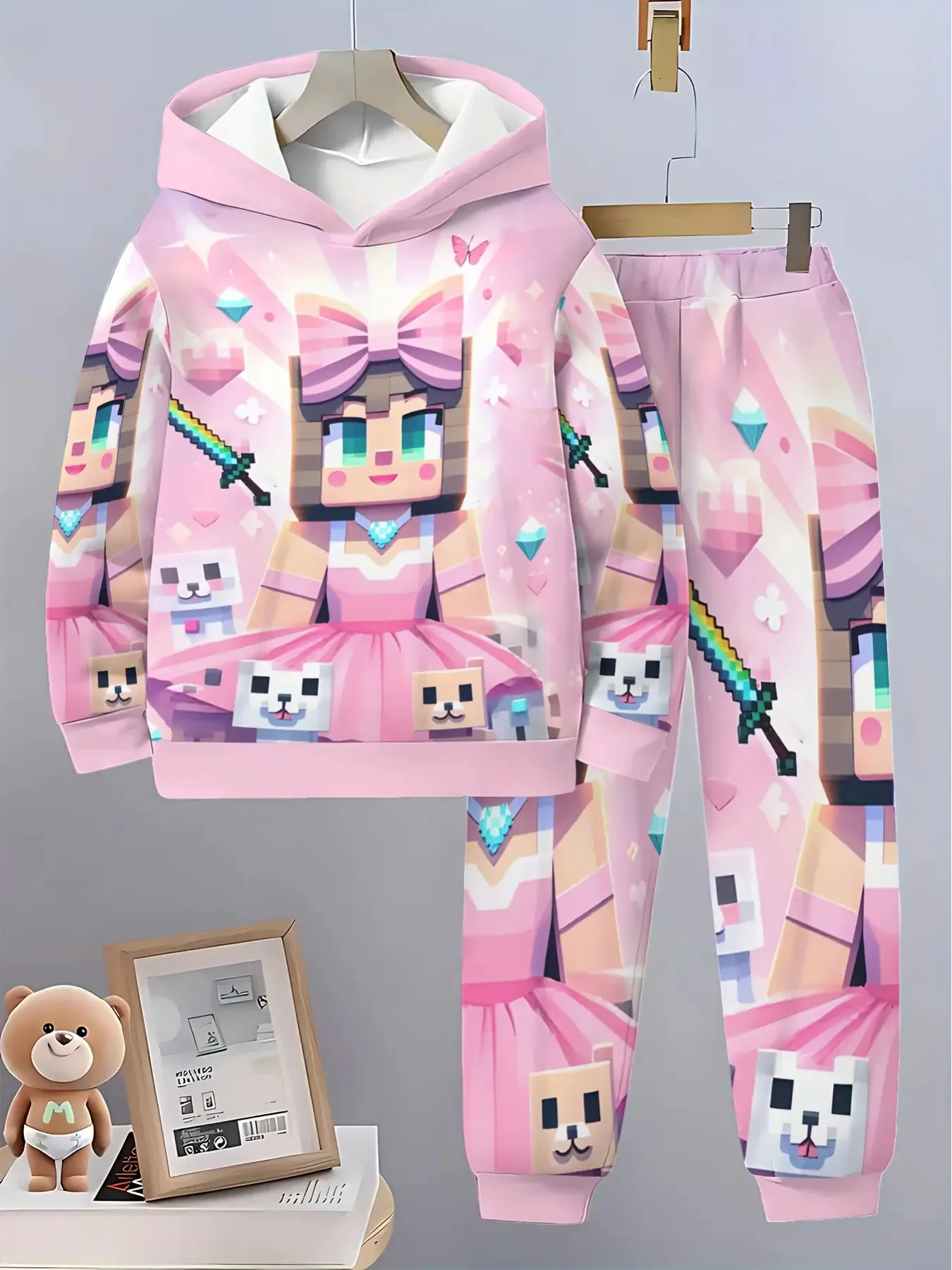 

Новинка 2026 года, комплект с капюшоном принцессы Диснея для детей и взрослых, костюм для мальчиков и девочек, свитшот, комплект спортивной одежды, весенне-осенняя одежда