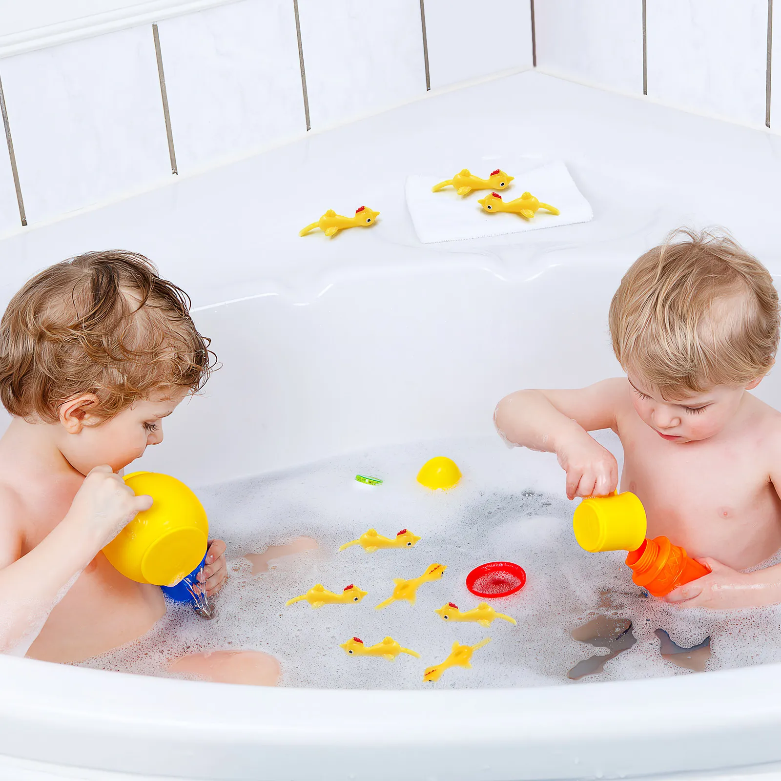 

60Pcs Elastic Finger Flying Turkey Flicking Rubber Chickens Fun Party Favor Kids Playthings Stress Relief Flick Chicken Game