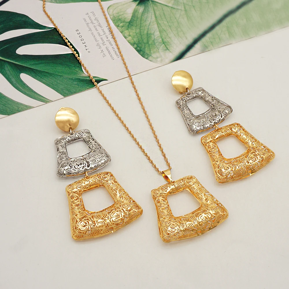 Women's Gold Color Necklace Set with Stud Earrings, Lightweight